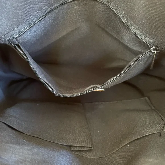 Sam & Hadley Crossbody Shoulder Bag Faux Leather - Picture 9 of 13